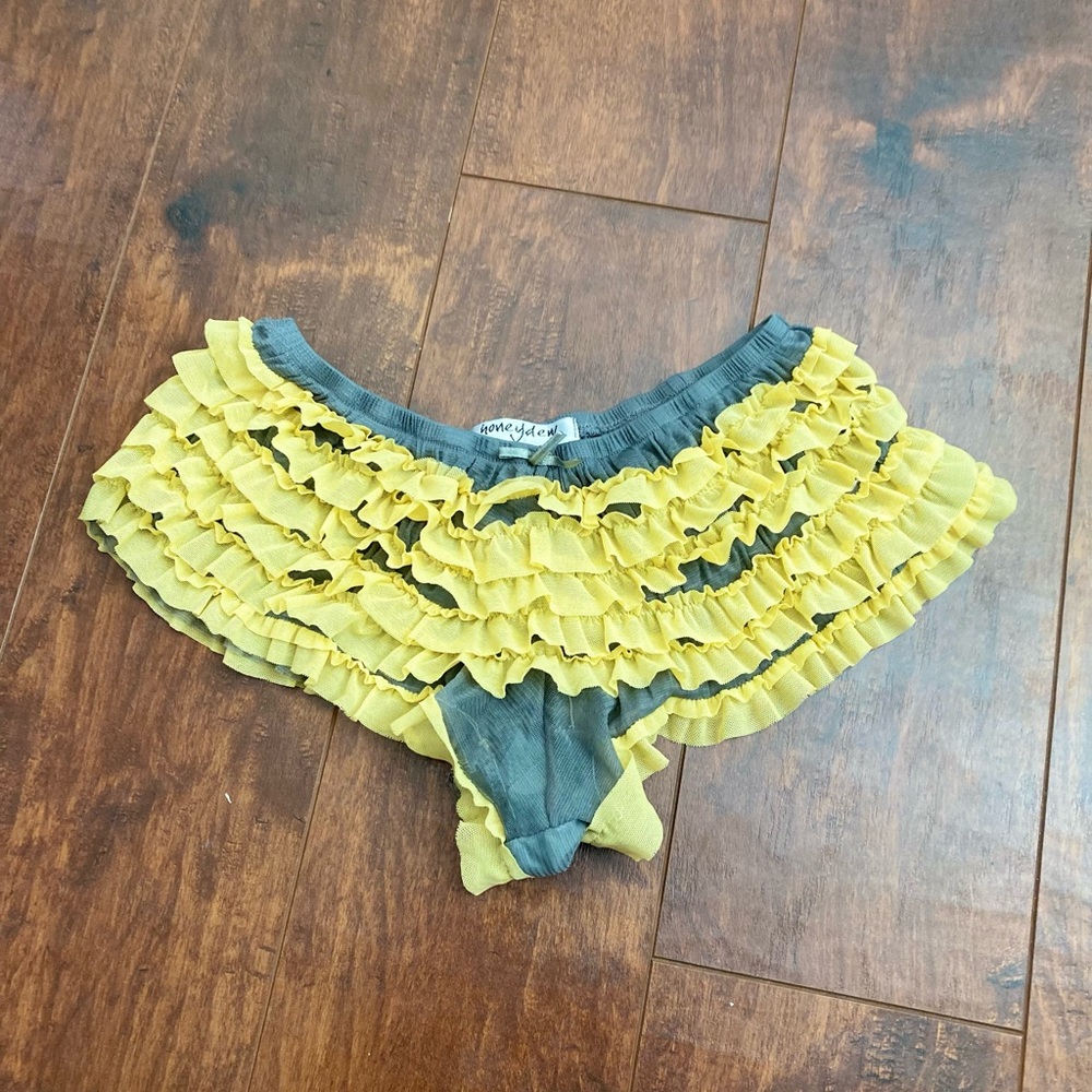 Honeydew Ruffle Underwear